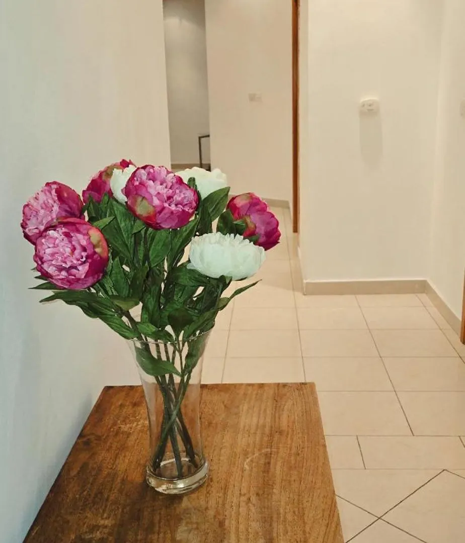 Spacious 4-Bedroom Apartment With Sea View Saint Julian's 0*,  Μάλτα