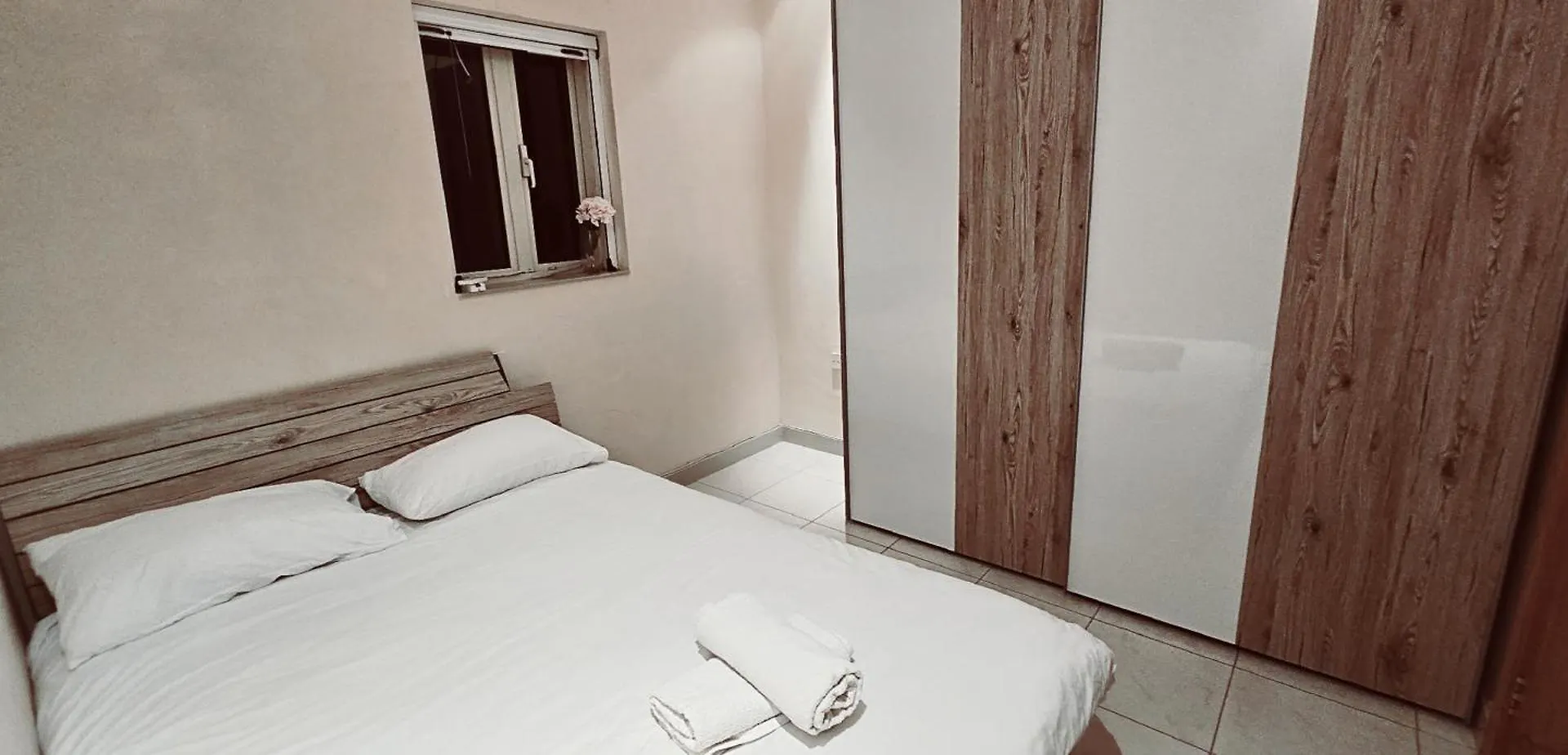 Spacious 4-Bedroom Apartment With Sea View Saint Julian's