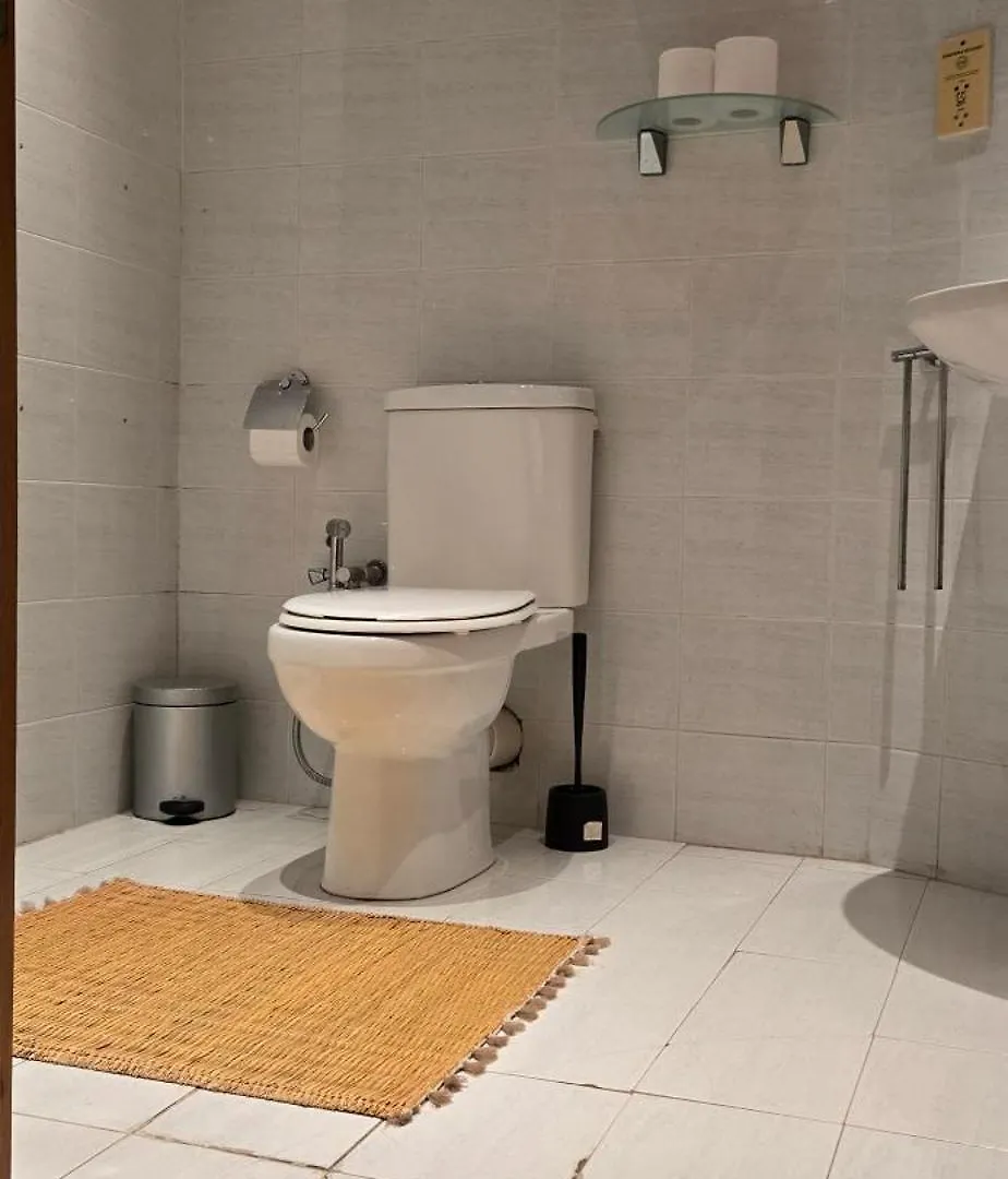 Spacious 4-Bedroom Apartment With Sea View Saint Julian's 0*,